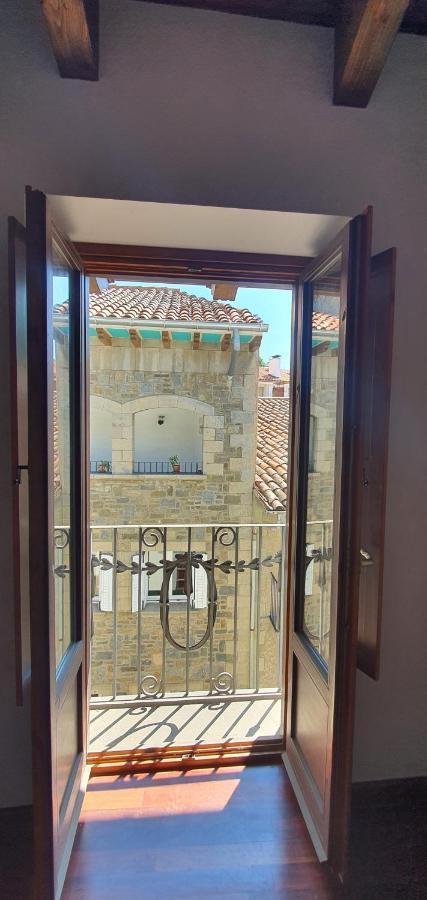 Ferienwohnung Cal Tranquil Camprodon, Acollidor Atic Al Centre Exterior foto
