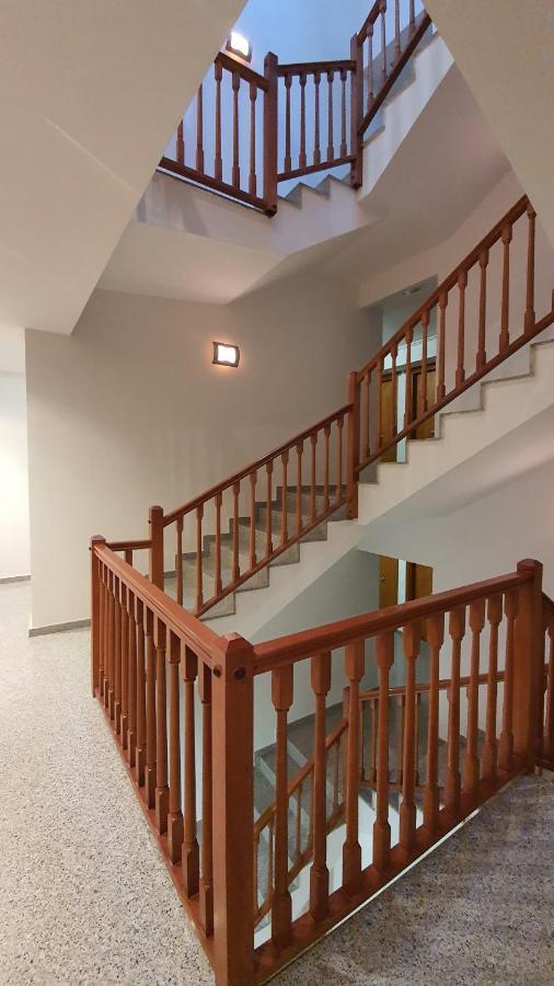 Ferienwohnung Cal Tranquil Camprodon, Acollidor Atic Al Centre Exterior foto