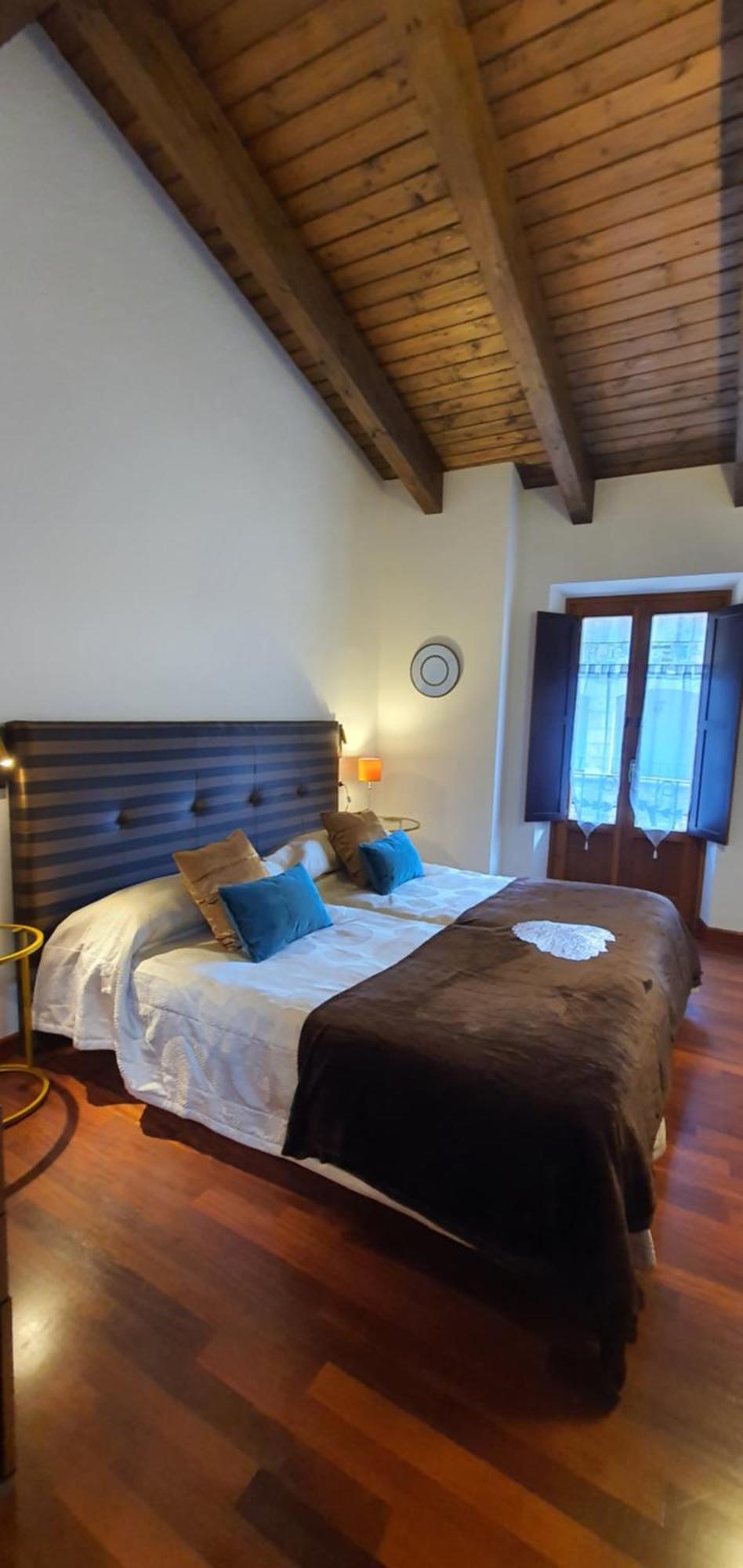 Ferienwohnung Cal Tranquil Camprodon, Acollidor Atic Al Centre Zimmer foto